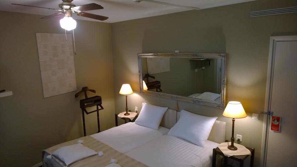 Hotel De Kroon オイルスコート 部屋 写真